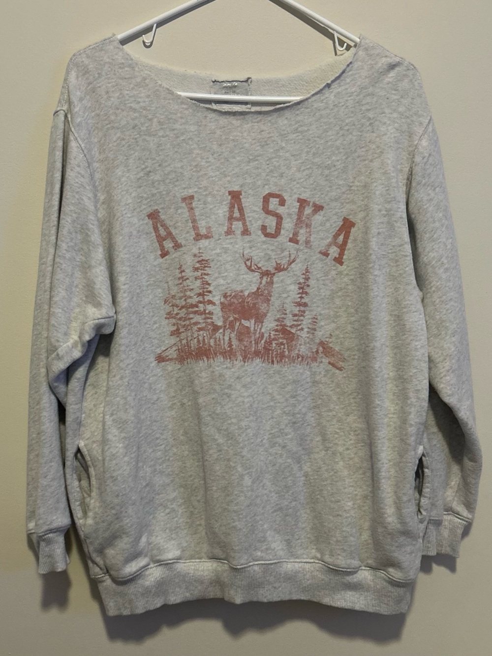 Aerie American Eagle Alaska Graphic Crewneck Sweatshirt
